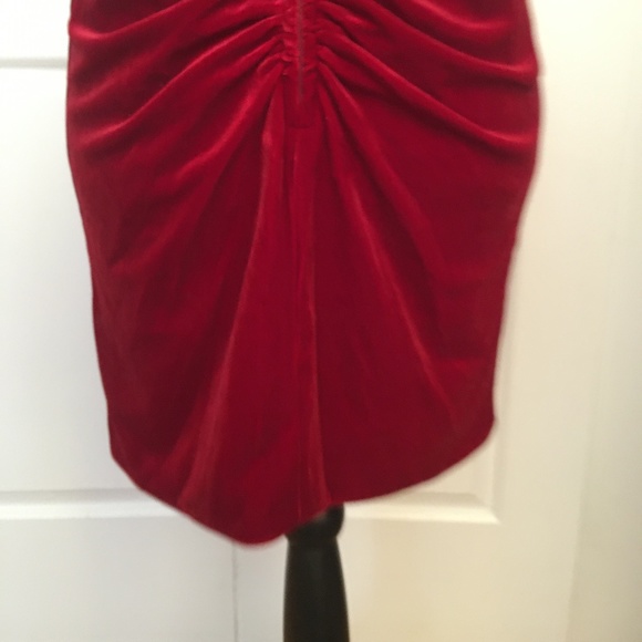 NWT! Gorgeous Red Velvet Off-shoulder Dress - Picture 7 of 9